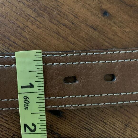 LEVI’S Reversible Brown & Black Reversible 1.5 in Belt Sz L - Picture 3 of 5